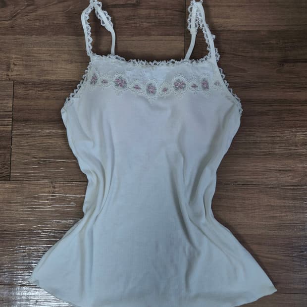 엑시즈팜 axes femme 나시