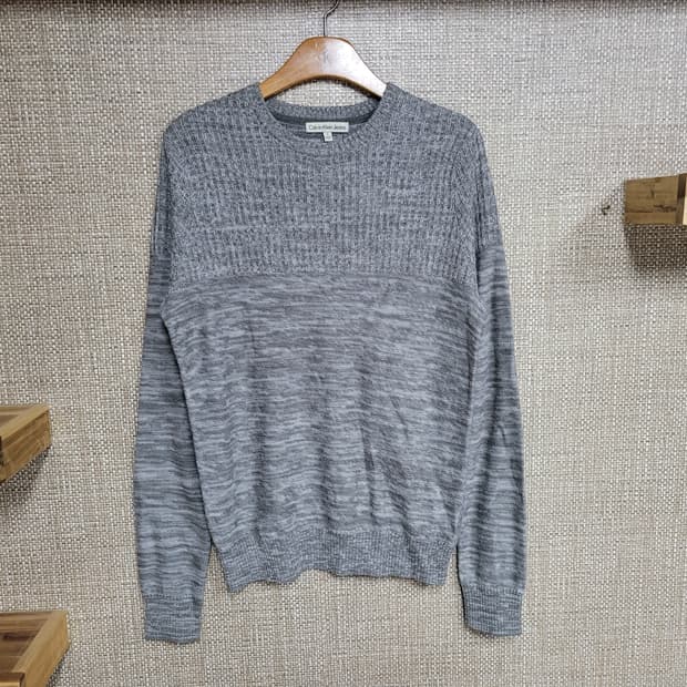 S 95사이즈 캘빈클라인 니트