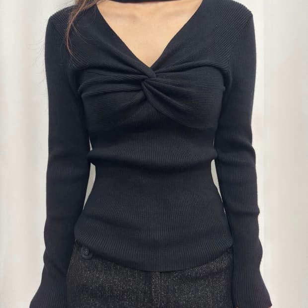 ingni cutout knit