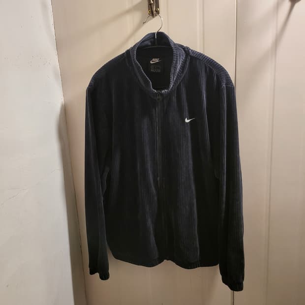 [L]나이키 코듀로이 벨벳 트랙탑 집업 블랙