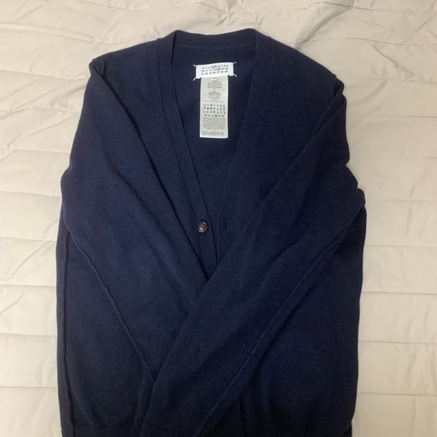 메종마르지엘라 캐시미어 가디건