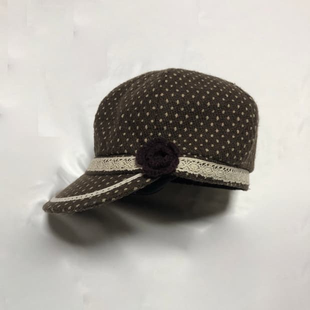 도트 레이스 캐스킷 모자 브라운