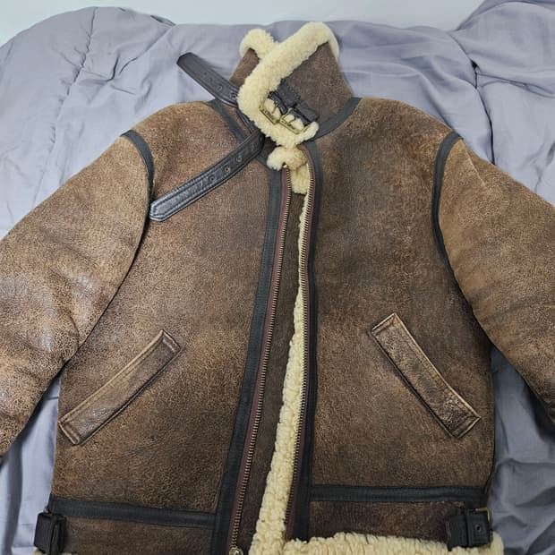 아비렉스 무스탕 가죽 자켓 38