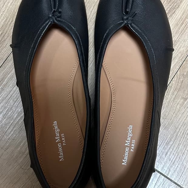 메종 마르지엘라 타비 플랫슈즈 블랙 38