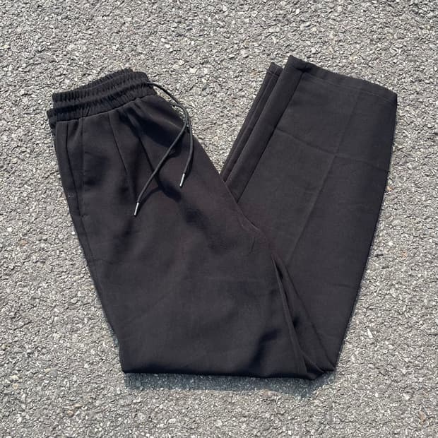 밴딩 블랙 슬랙스 S 노브랜드