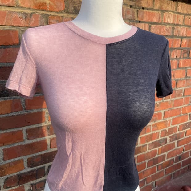 하프 시스루 반팔 티