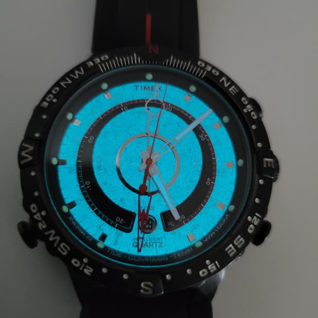 당신의 모험을 함께할 완벽한 동반자, 타이맥스 '해운대 시계' (T2N7