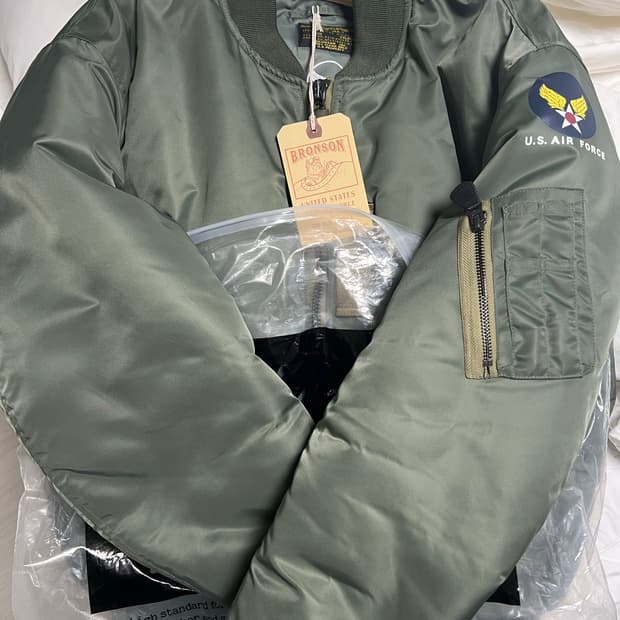 브론슨 중국판 ma-1 xxl 팝니다