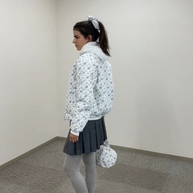샬롬클럽 메시 플라워 점퍼