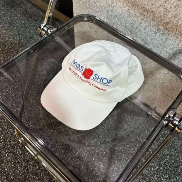 Pairs Shop 빅로고 화이트 볼캡 6670