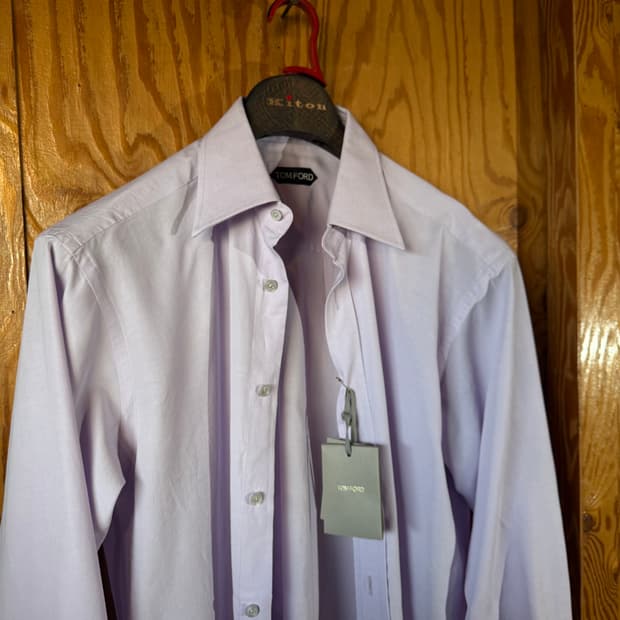 톰포드 드레스 셔츠 새상품 판매 합니다.
