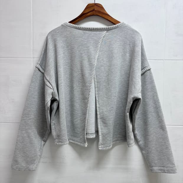 빔즈 BEAMS heart 절개 맨투맨 