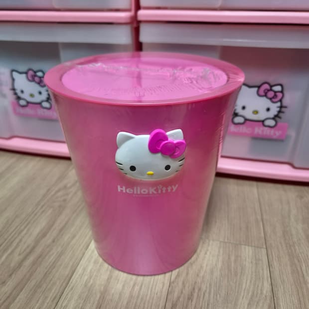 헬로키티 입체 얼굴 보관함 휴지통