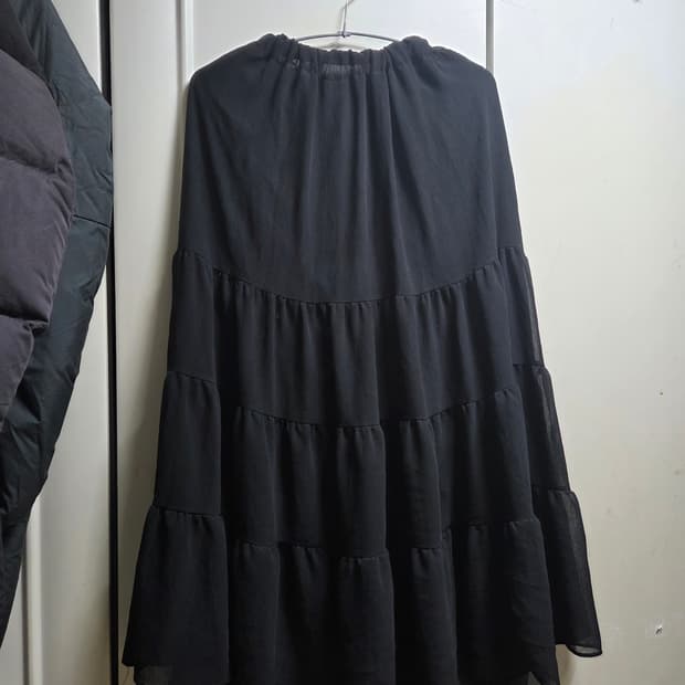 8천원 급처! 프릴 캉캉 블랙 시스루 롱스커트