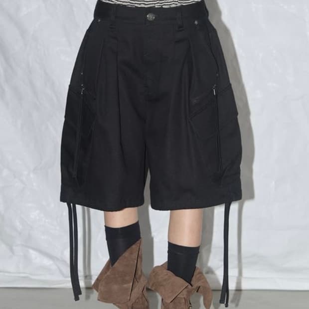 CARGO LETTERING BERMUDA PANTS (BLACK)