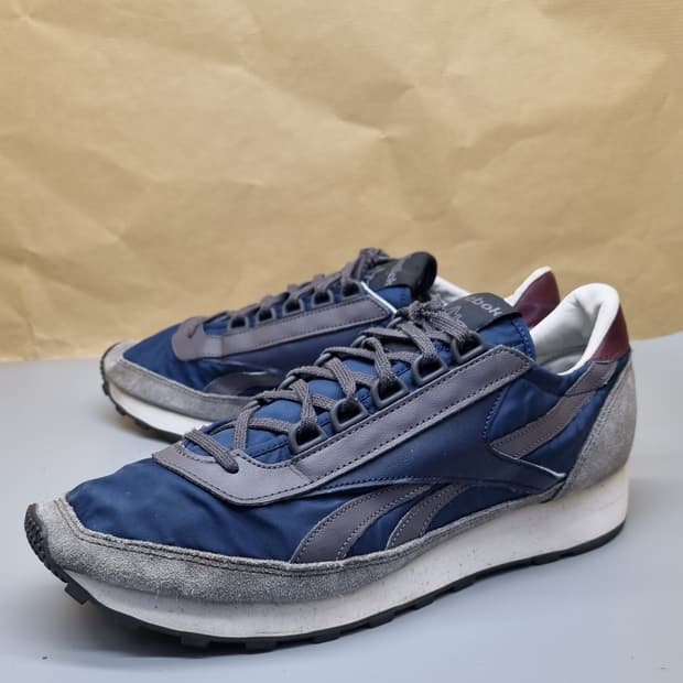 리복 아즈텍 남성운동화275