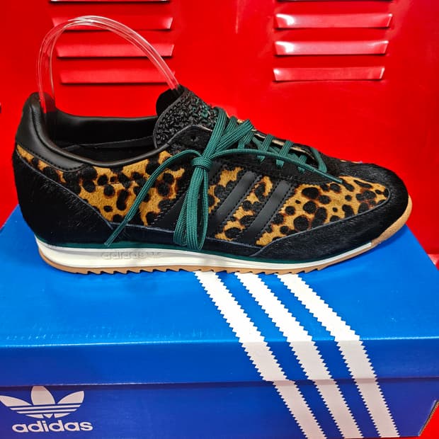 (새상품)아디다스(Adidas) 레오파드 코어 오프화이트 265