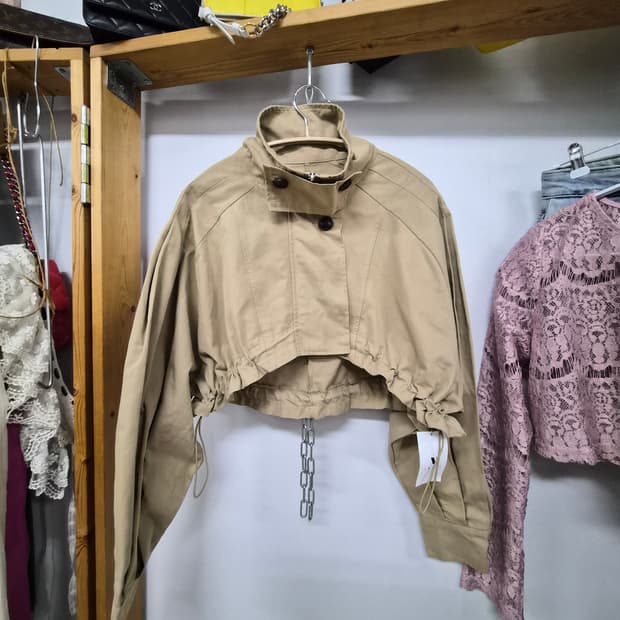 크롭 벌룬 트렌치코트