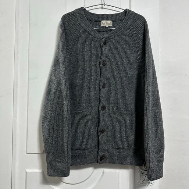 부기홀리데이 램스울 라운드넥 가디건