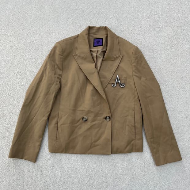 95 안나수이 브로치 더블 숏자켓 0305M