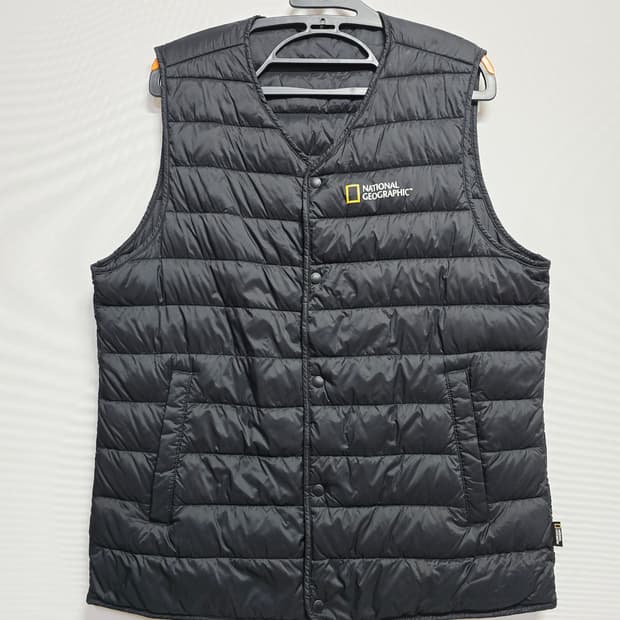 내셔널지오그래픽 블랙 구스다운패딩 조끼100