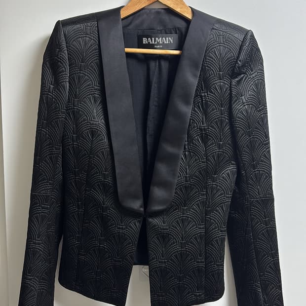 발망 풀 자수 오버숄더 금장버튼 블레이저 자켓