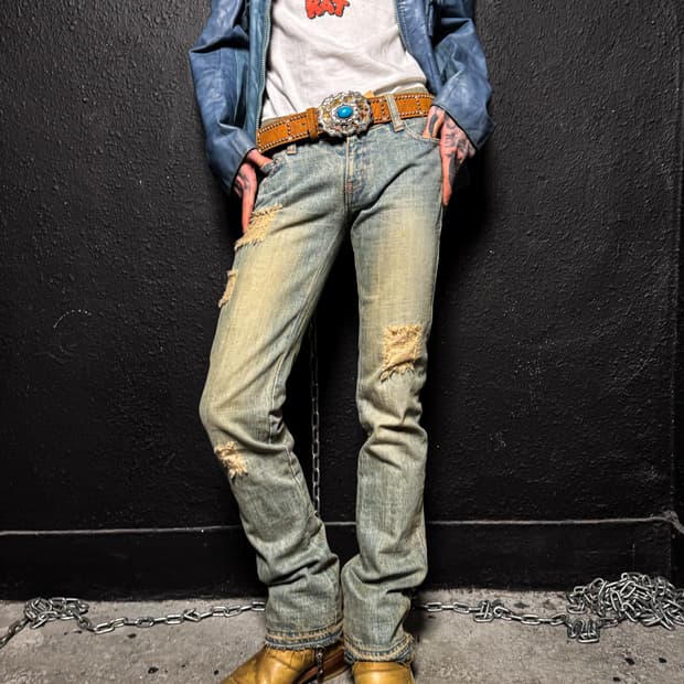 JILL STUART – Distressed Patch Denim Pan