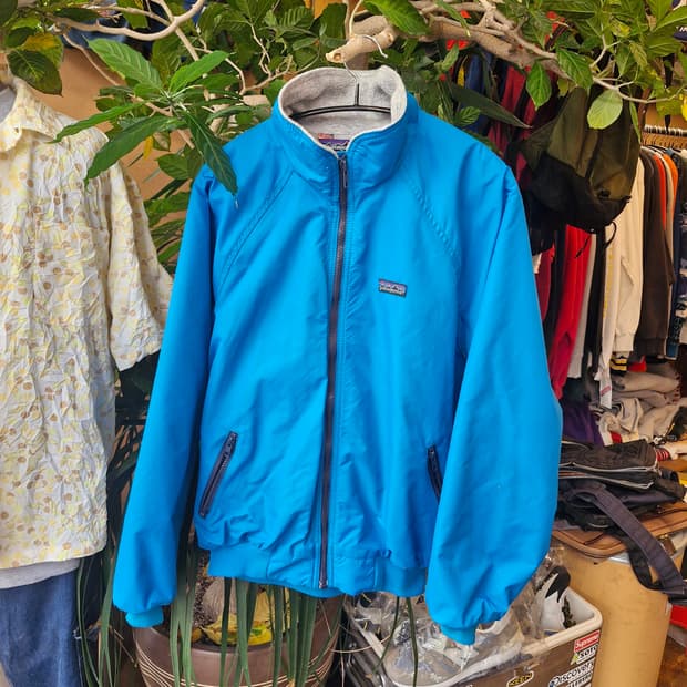 Z-303 파타고니아 신칠라 봄버 웜업 자켓 