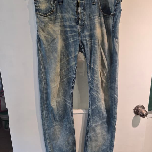 36) 리바이스 504 더티워싱 데님 팝니다