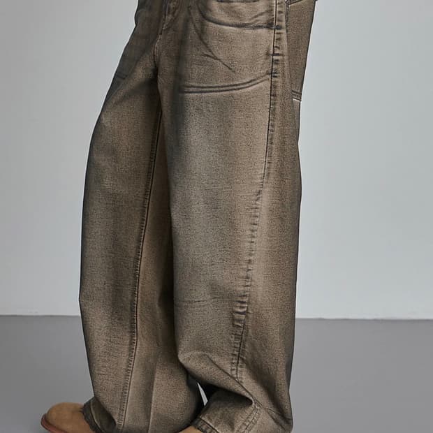 이예 Wide Washed Coated Denim Pants Beige