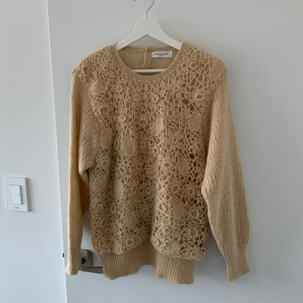 버터 플라워 니트