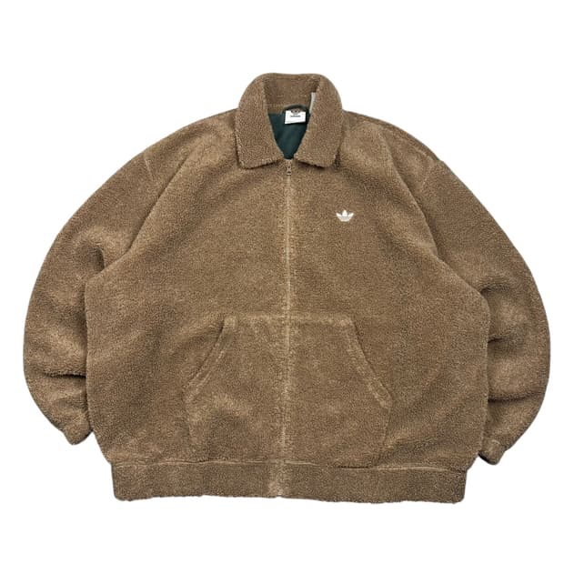 아디다스 브라운컬러 트레포일 쉐르파 플리스