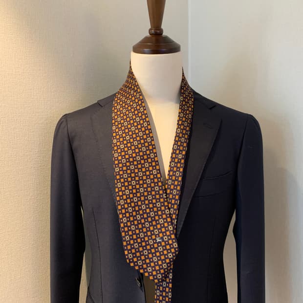 버버리(BURBERRY) 기하학적패턴 클래식 명품넥타이 A+등급