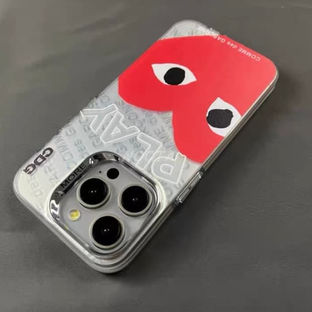 꼼데가르송 폰케이스 아이폰(13~16 pro)