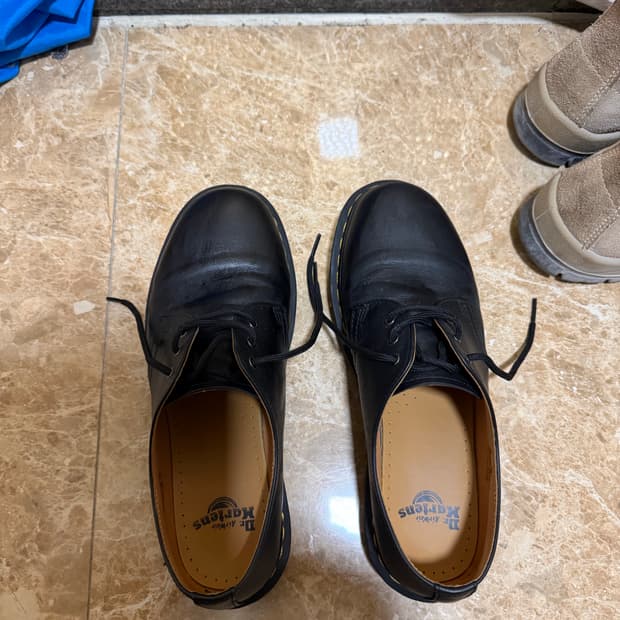 닥터마틴 1461  280사이즈 판매합니다