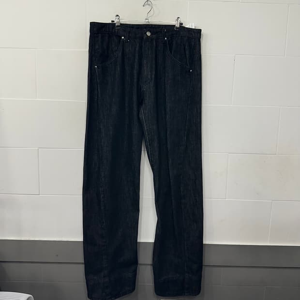 쿠어 트위스티드 데님팬츠