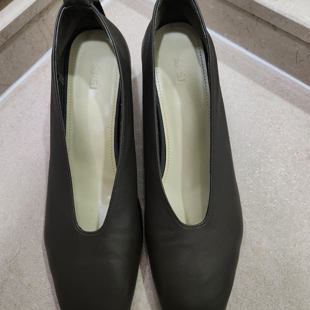 스퀘어토 펌프스 245