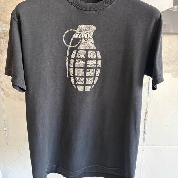00s Grenade 스케이트 티셔츠