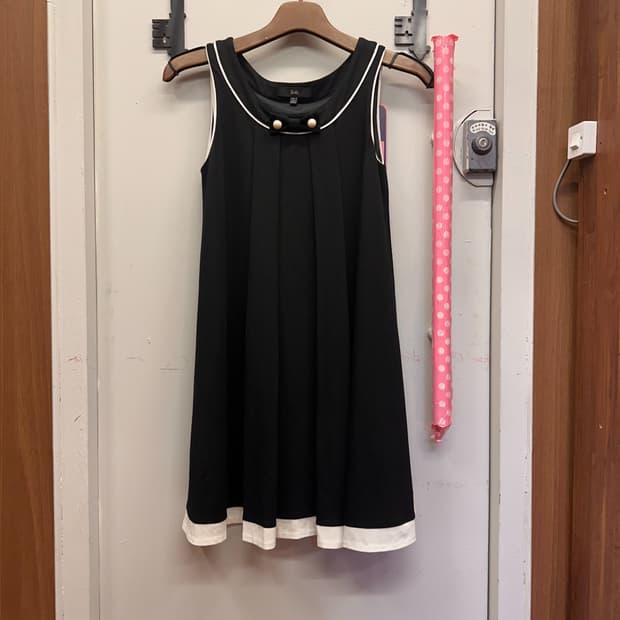 Barbie, Black Ribbon Button Dress