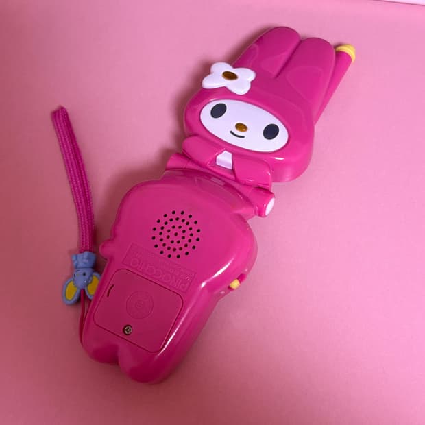 오늘만이가격/당일배송) 일본판 산리오 마이멜로디 휴대폰 폴더폰 고전완구