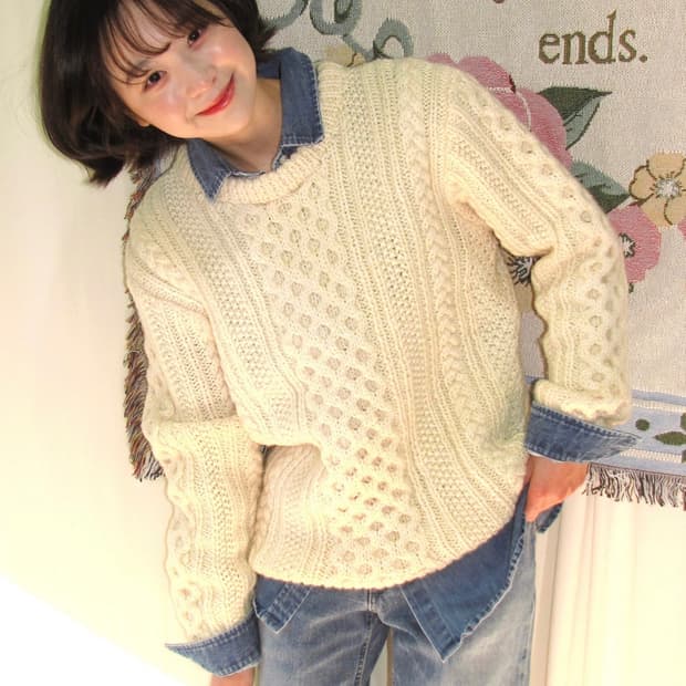 겨울 도톰 케이블 니트 아이보리