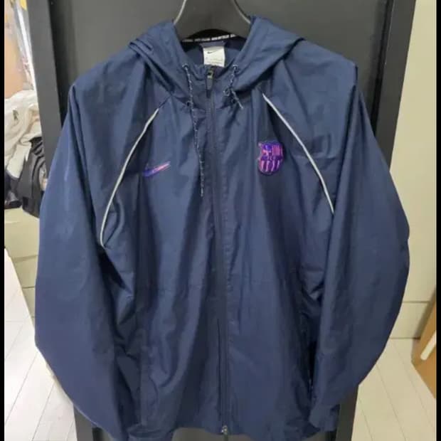 나이키 바로셀로나 AWF 바람막이 자켓 105사이즈