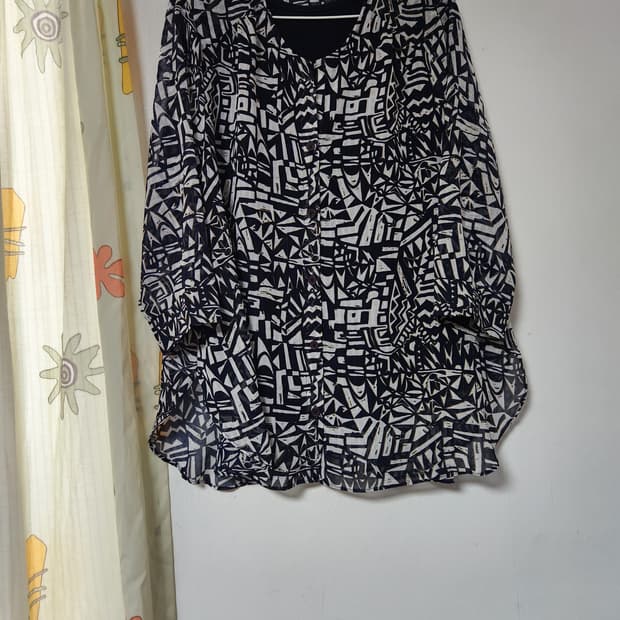 지센 민소매티와 쉬폰블라우스 세트105