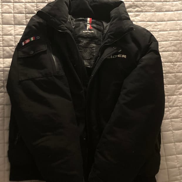 아이더 패딩 블랙 남여공용 Xl