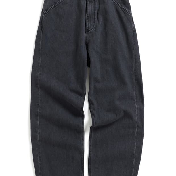 해칭룸 Curve Jeans Washed Black