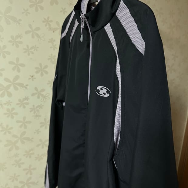 [3] 산산기어 슬래쉬 바람막이