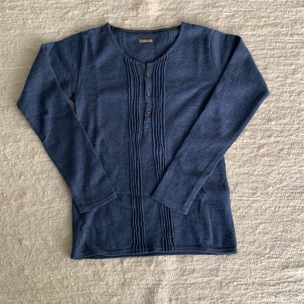 Kapital 캐피탈 헨리넥 롱슬리브