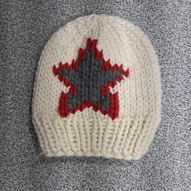 핸드메이드 별 패턴 니트 모자 아이보리