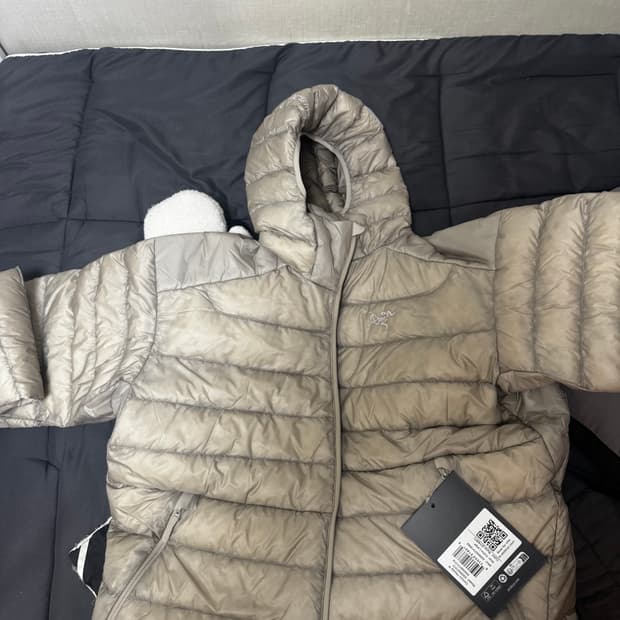 아크테릭스 세륨 후디 룬 XL