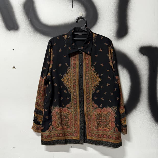 VTG 빈티지 에스닉 풀 패턴 폴리 긴팔 셔츠